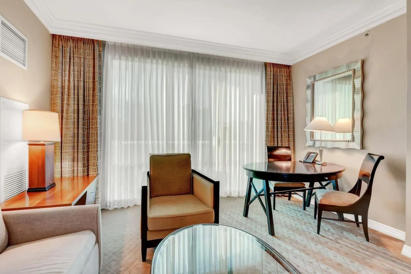 Mgm 1 Bedroom Balcony And Or Studio Luxury Suites 라스베이거스 0*,  미국