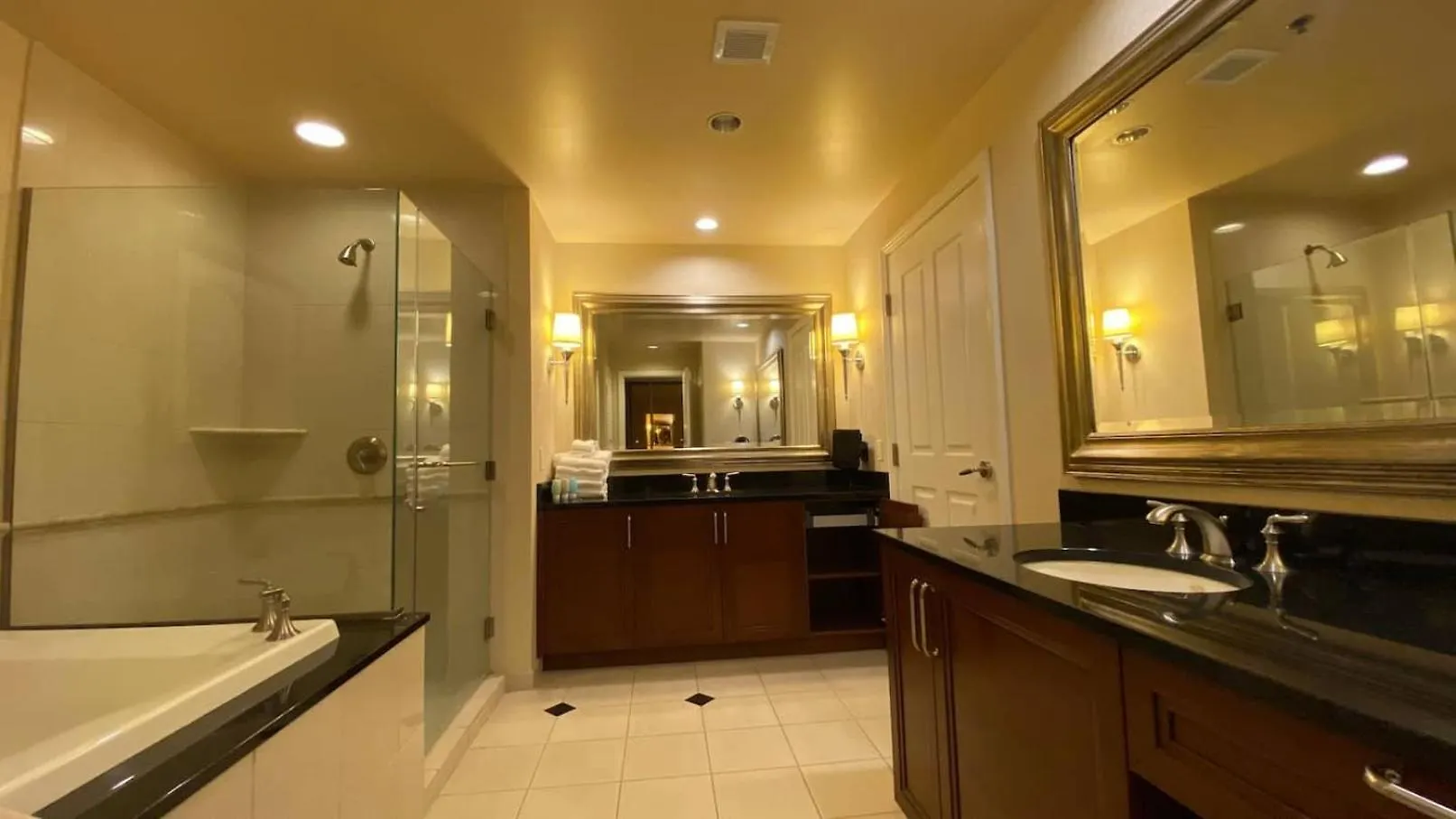 펜션 Mgm 1 Bedroom Balcony And Or Studio Luxury Suites 라스베이거스 미국