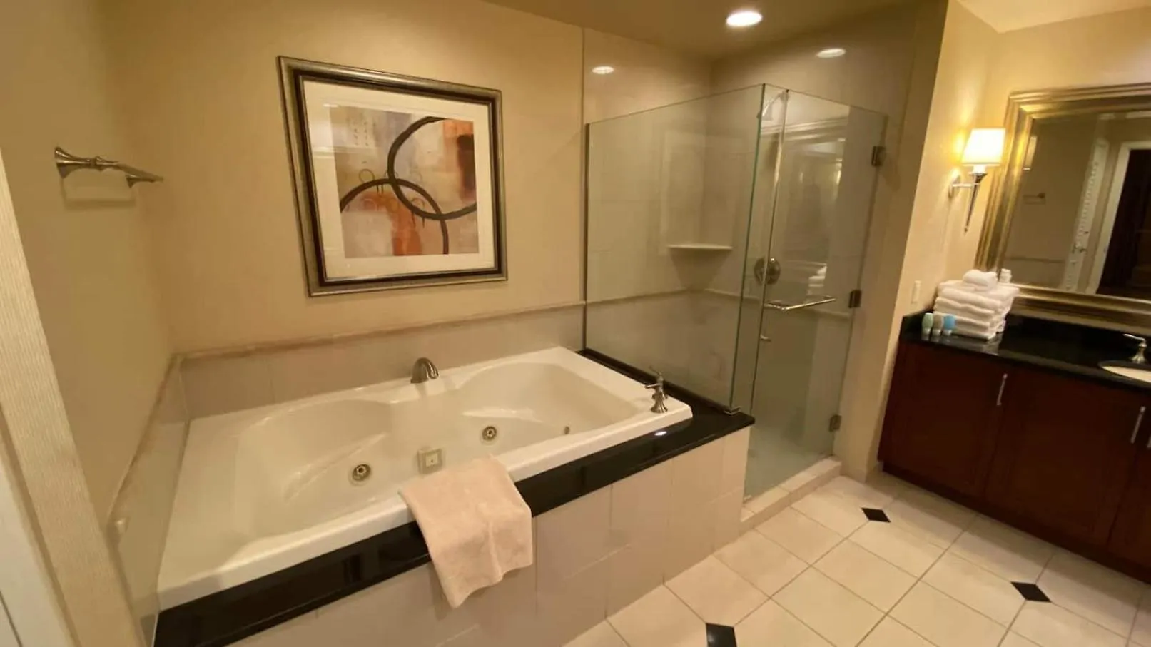 Mgm 1 Bedroom Balcony And Or Studio Luxury Suites 라스베이거스